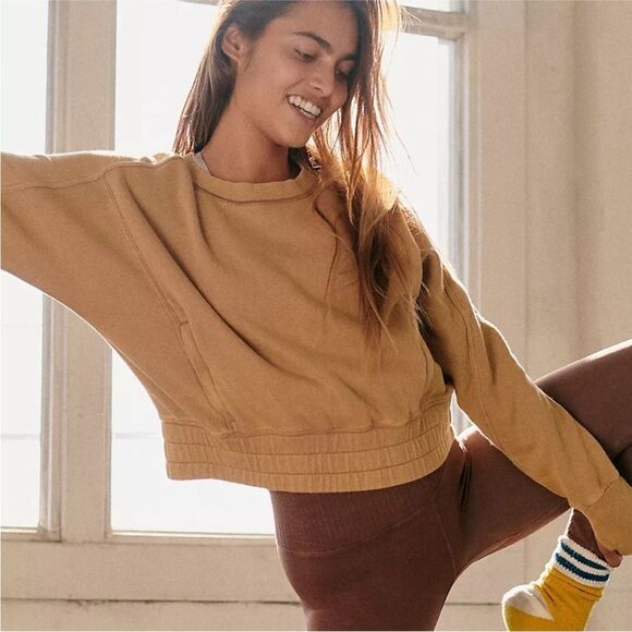 Free People Tops - Ladies Free People Movement June Bug Sweatshirt Size Medium Whispering Forest